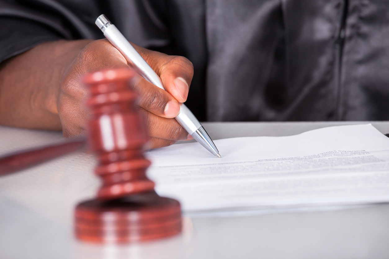 Former Financial Telesis Broker Christopher Ariola Under Scrutiny by FINRA on silverlaw.com